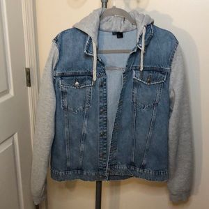 Jean jacket with hood
